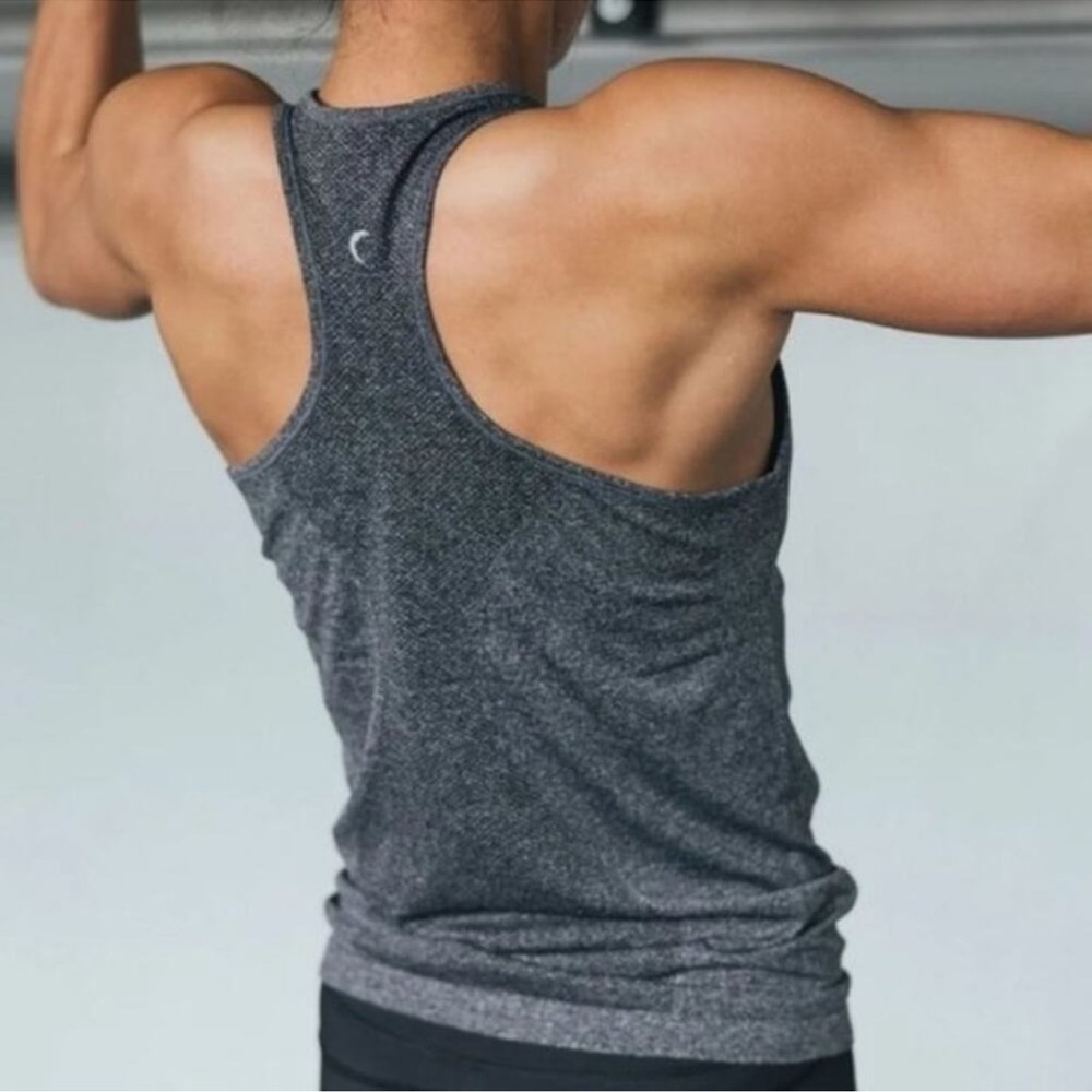ZYIA Active Copper Charged Tank Top in Dark Gray Size Medium